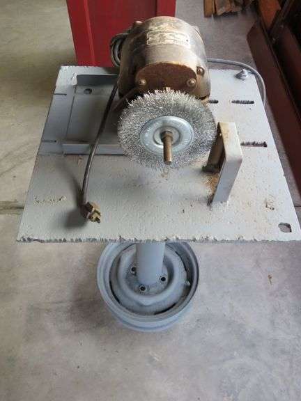 Bench Grinder w/ Stand