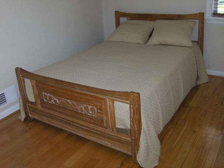 Full size bed frame, head/footboard