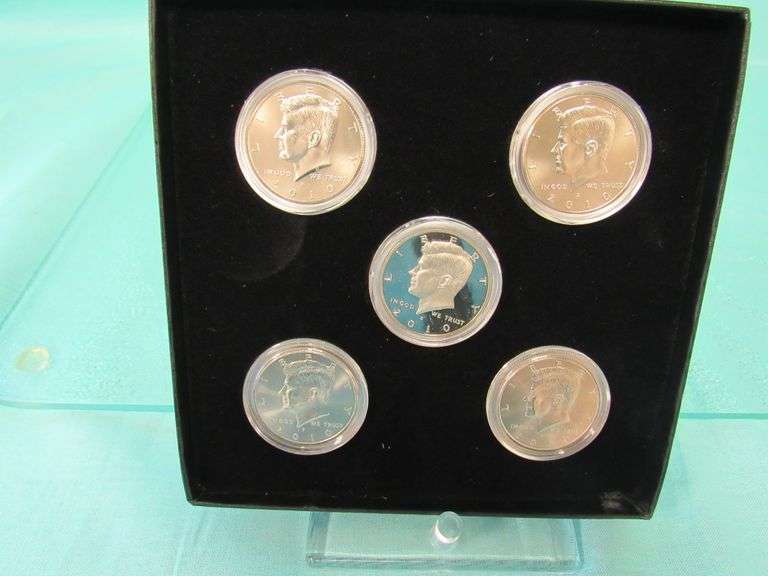 1 Set Kennedy Half Dollars