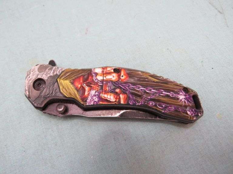 Novelty Skull Folding Knife