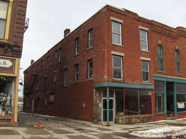 Investor Alert! Mixed-Use Building in Albion, NY — Starts at $20K!