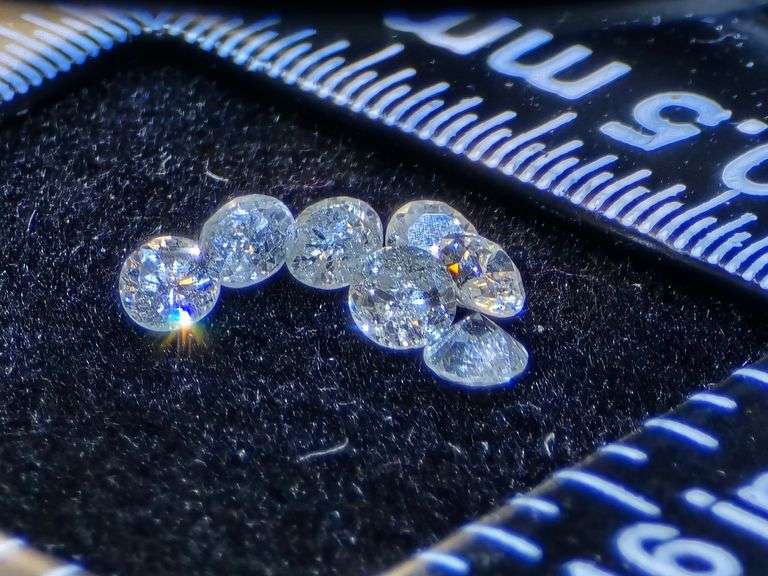 Gems & Jewels: Loose Stones for Collectors & Creators