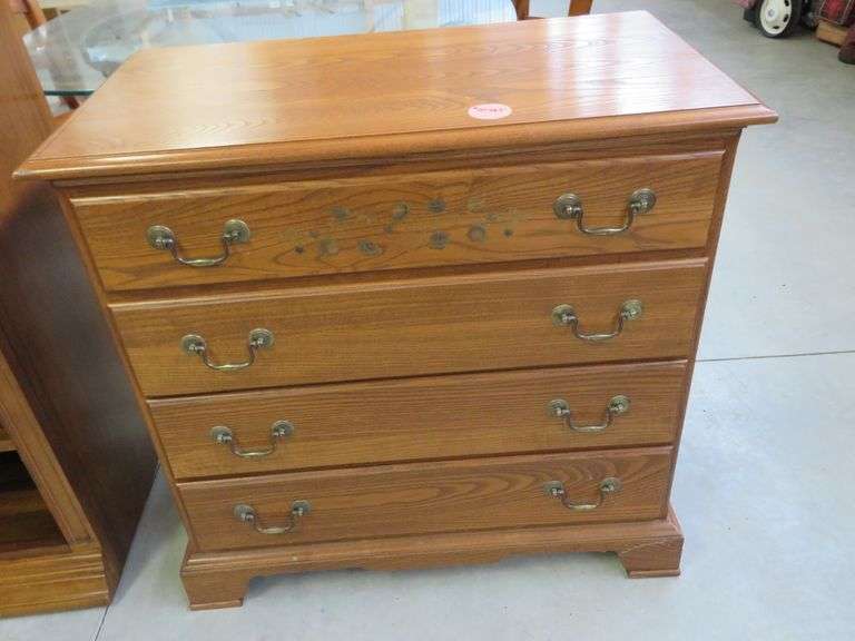 Vintage Oak 4-Drawer Chest