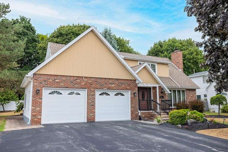 Contemporary Comfort - Striking Contemporary Home in Batavia, NY - $330,000!