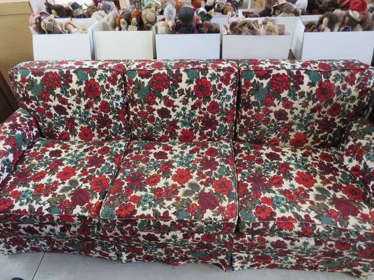 Custom Harden America Sofa – Floral Print