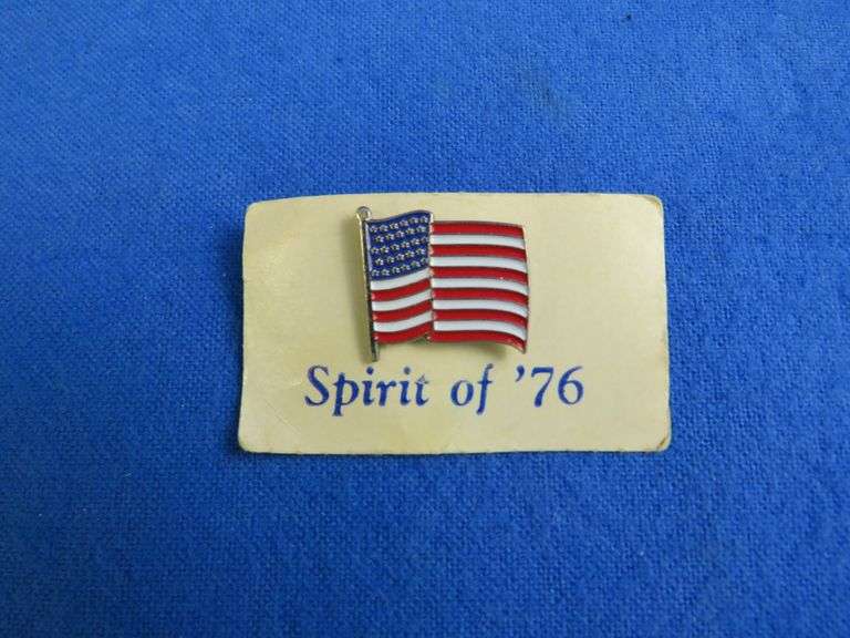 Vintage Spirit of ’76 American Flag Lapel Pin – Bicentennial Patriotic Pinback