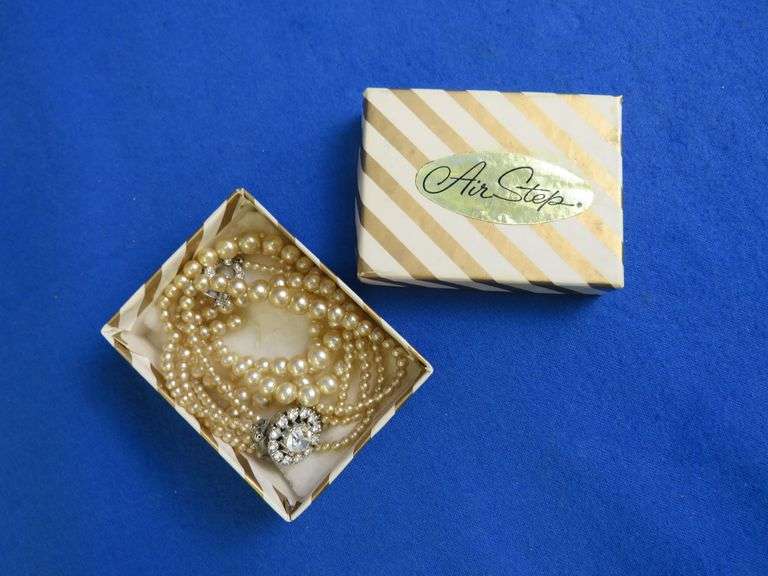 Vintage Air Step Faux Pearl Bracelets (2) with Rhinestone Clasp – Mid-Century Costume Jewelry