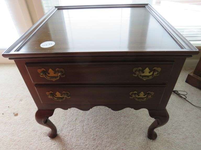 Ethan Allen Two-Drawer End Table/Nightstand