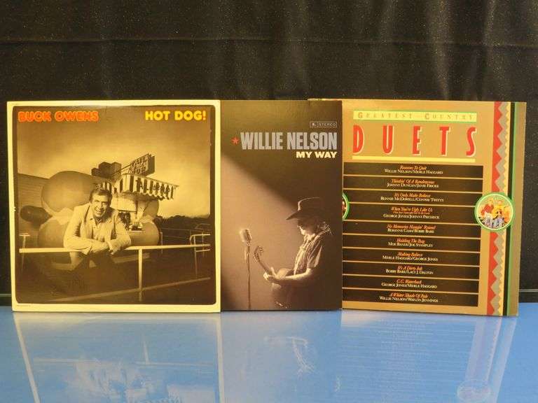 Classic Country Vinyl Lot – Willie Nelson, Buck Owens & Legends Duets