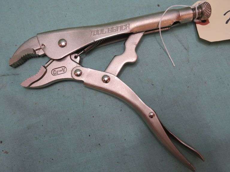 Curved Jaw Locking Pliers (Vise-Grip Style)