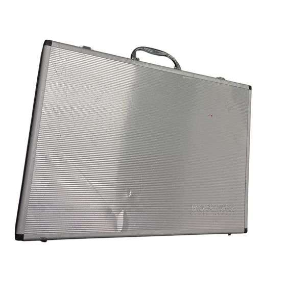FAO Schwarz Fifth Avenue Attaché