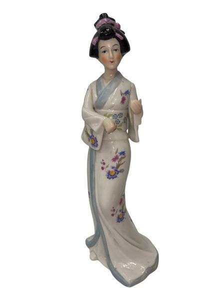 Vintage Porcelain Oriental Geisha