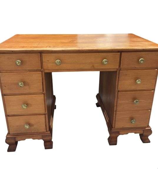 Petite Desk