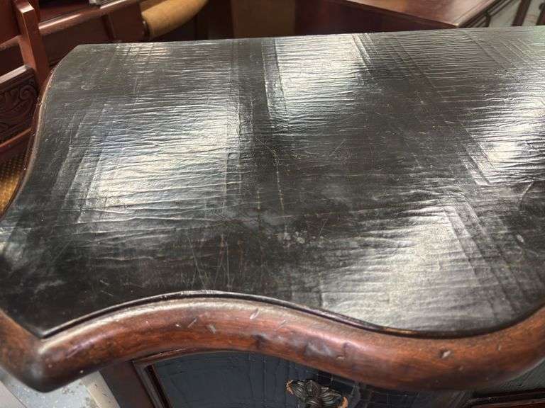Vintage Ethan Allen Lucca Serpentine Chest of Drawers With Crackle Black Lacquer Finish