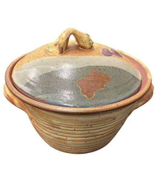 Pottery Bowl with Lid