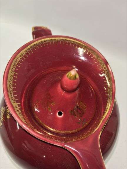 Vintage Hall Teapot