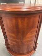 Round Cabinet