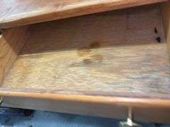 Petite Desk