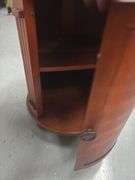 Round Cabinet