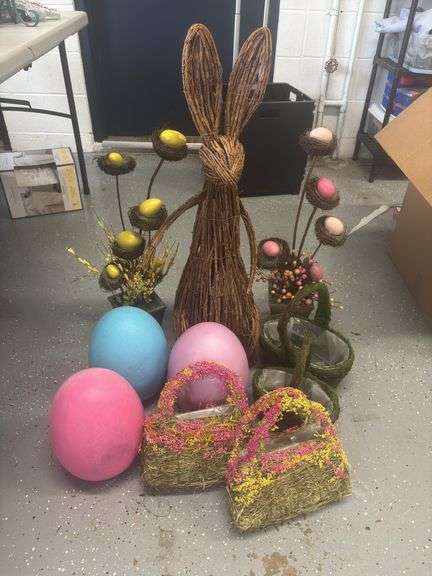 Easter Decor