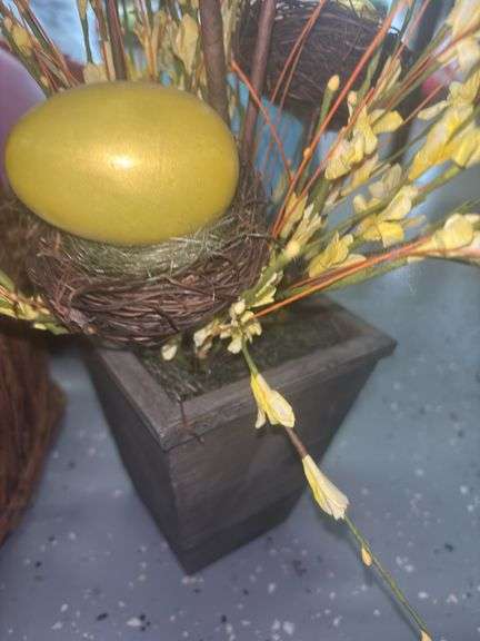 Easter Decor