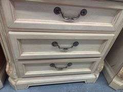 Impressions by Thomasville Nightstand