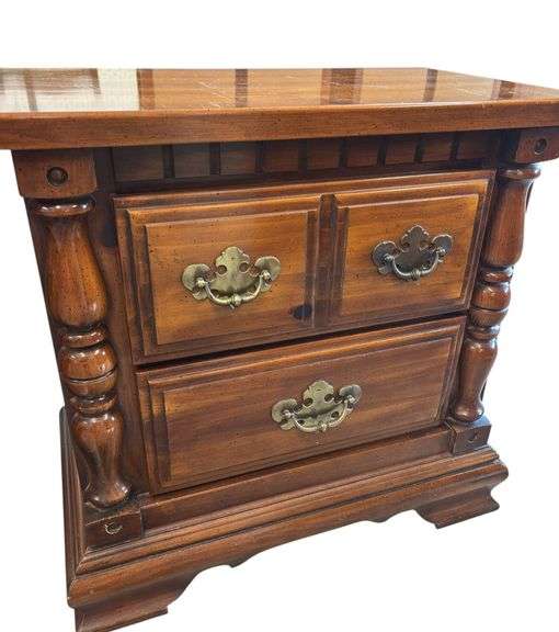 Broyhill Nightstand