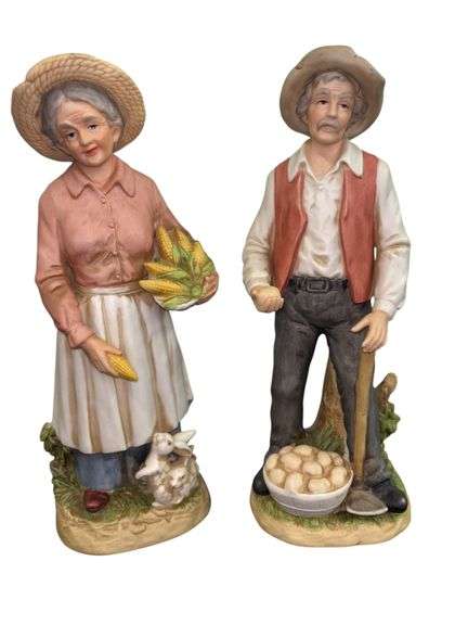 Pair of Vintage Homco Figurines