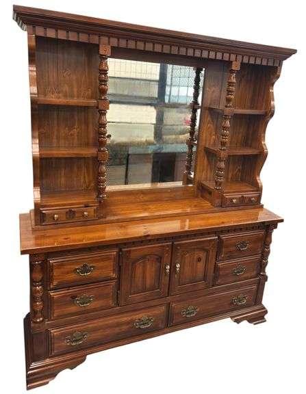 Broyhill Dresser with Hutch
