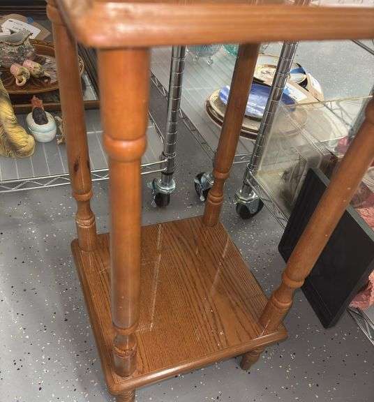 Petite Side Table