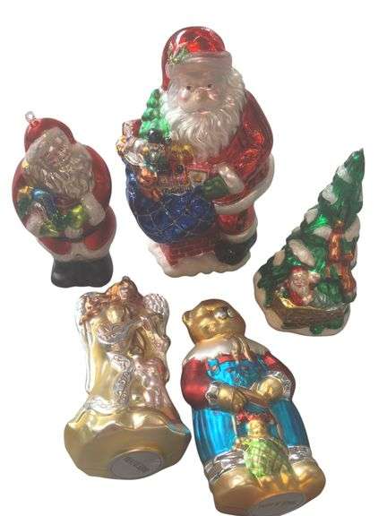 Glass Figurines and Ornaments