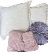 Berkshire King Size Bedding Set