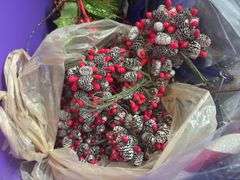 Holiday Crafting and Decor
