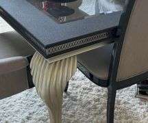Hollywood Swank Dining Set