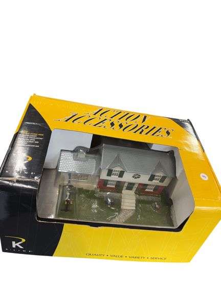 K-Line Operating Colonial House