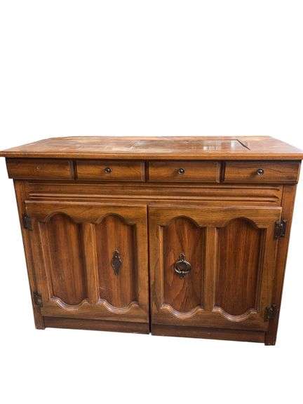 Singer Athena 2000 Sewing Cabinet