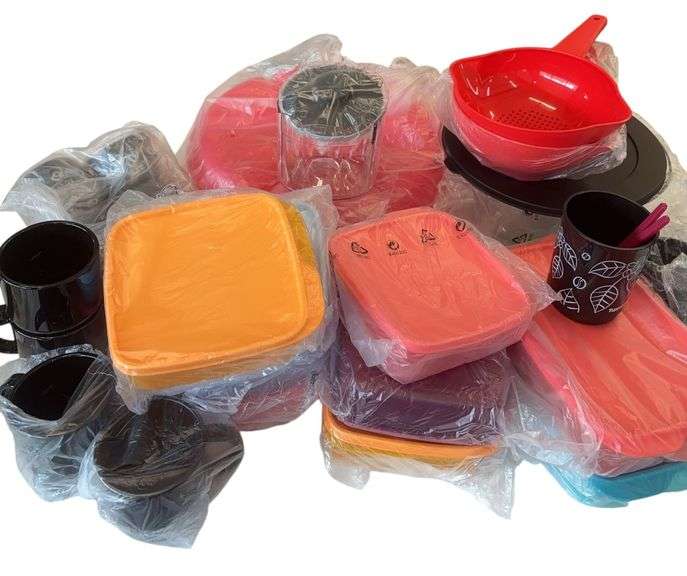 Tupperware Variety