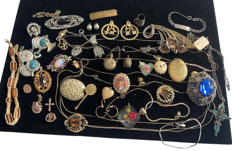 Vintage Jewelry Assortment