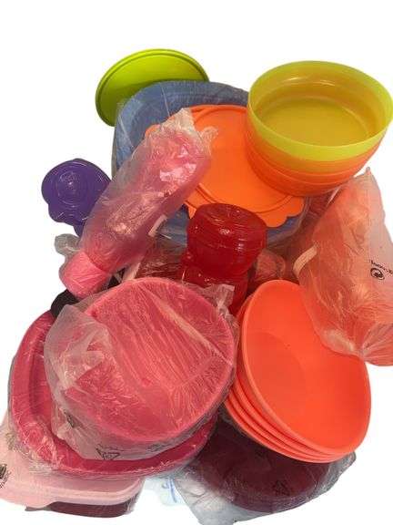 Tupperware Bowls and Plates
