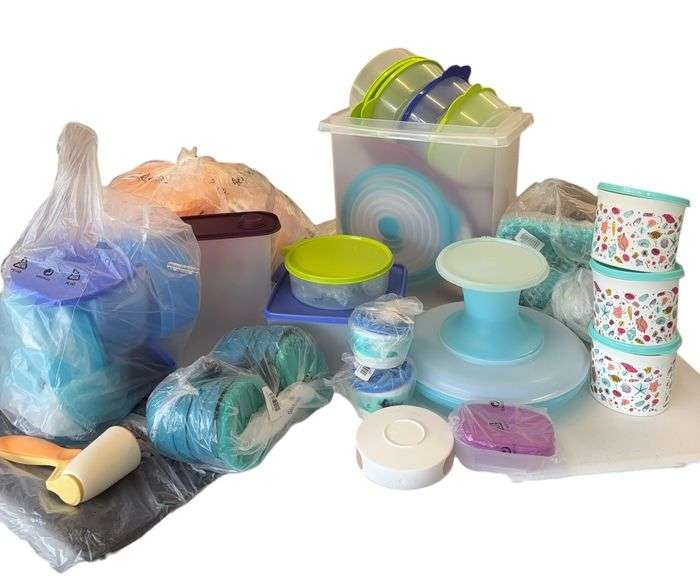 Large Tupperware Assortment