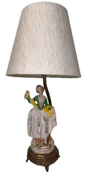 Vintage Boudoir Table Lamp