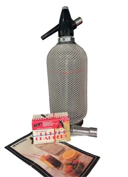 Merkuria Glass Soda Siphon (Seltzer Bottle)