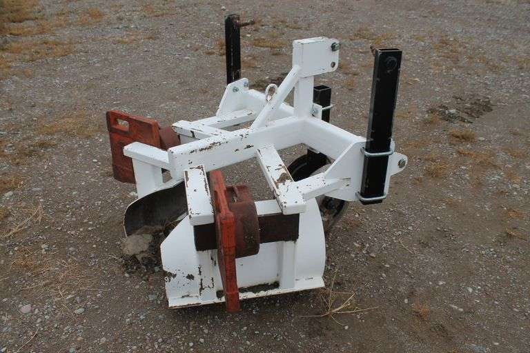 2018 AG-VANTAGE INC TRAC FILLER