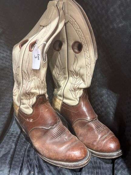 Men’s Light Brown Cowboy Boots