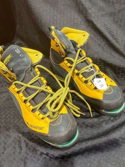 Hiking Boot