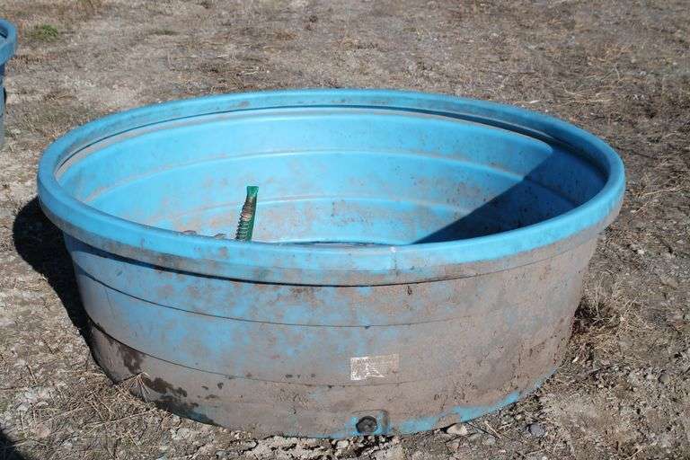 BEHLEN COUNTRY 6' STOCK WATER TANK