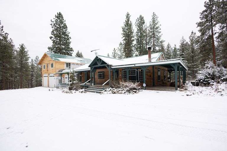 1851 Burr Road