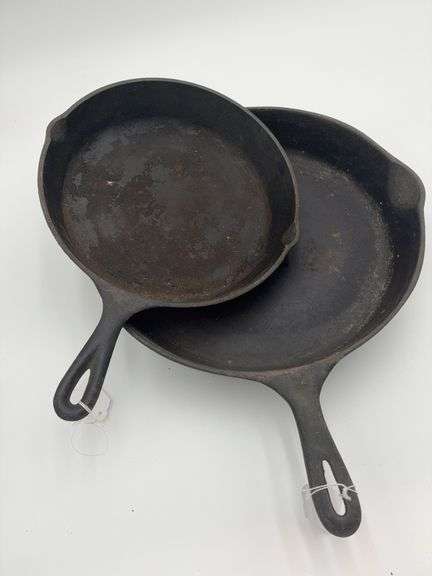 2 Cast Iron Pans