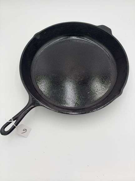 #14 Cast Iron Pan