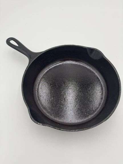 Wagner Cast Iron Pan 7”